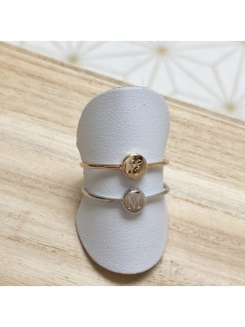 Bague mini pastille initiale